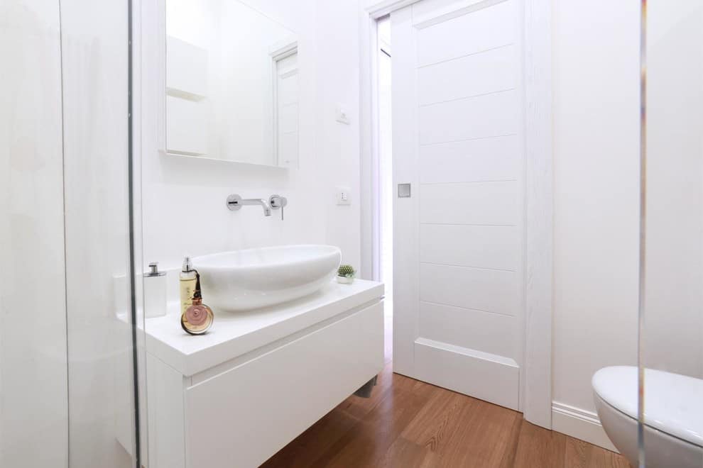 Vuoi un mobile per il bagno in legno: ecco gli errori da evitare 3 mobile per il bagno in legno Falegnameria Caponi
