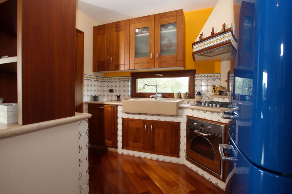 Cucine su misura in legno massello: scopri quelle della Falegnameria Caponi 1 cucine su misura in legno massello Falegnameria Caponi