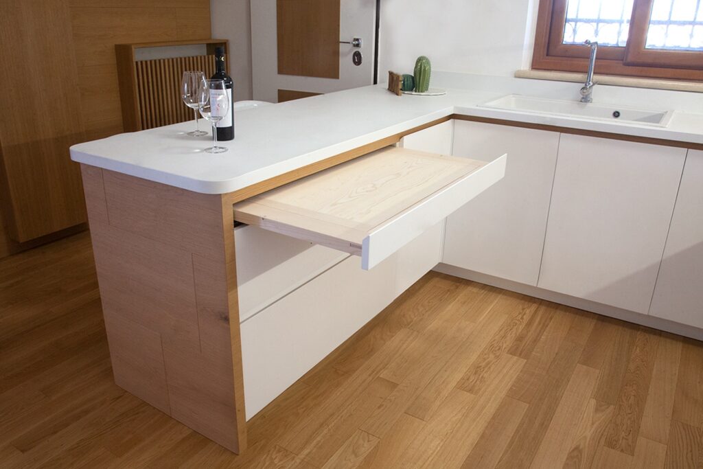 Cucine artigianali su misura: ecco a chi richiedere la tua e perché 3 Cucine artigianali su misura Falegnameria Caponi