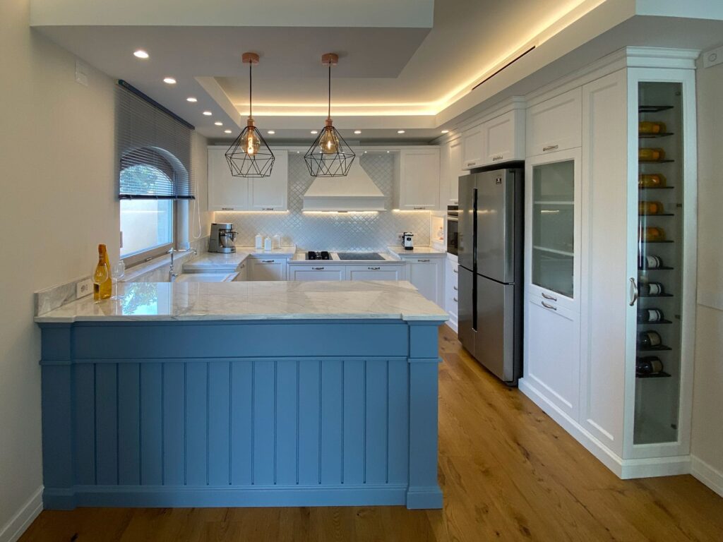 Fare cucine in legno su misura è un’arte: ecco a chi rivolgerti 1 cucine in legno su misura Falegnameria Caponi